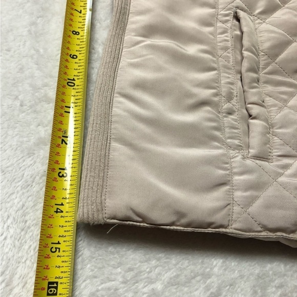 𝅺Cleo Quilted Tan Vest Size Large - Picture 11 of 11